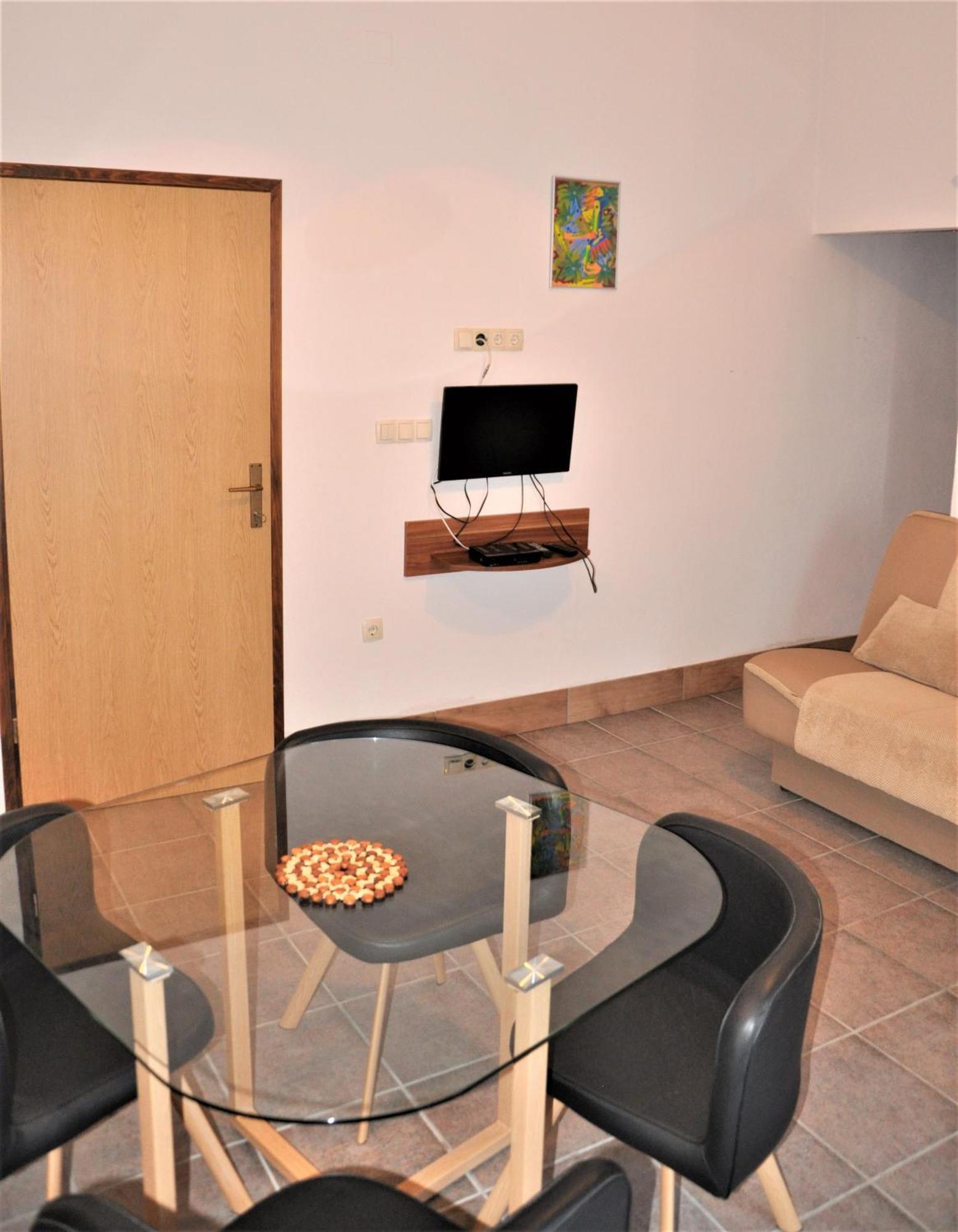 Apartments Dvije Palme Šibenik Екстериор снимка