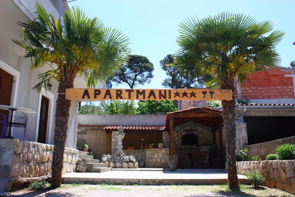 Apartments Dvije Palme Šibenik Екстериор снимка